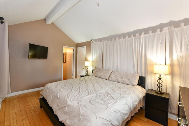 7755 Camino Colegio Dr, Rohnert Park, CA 94928