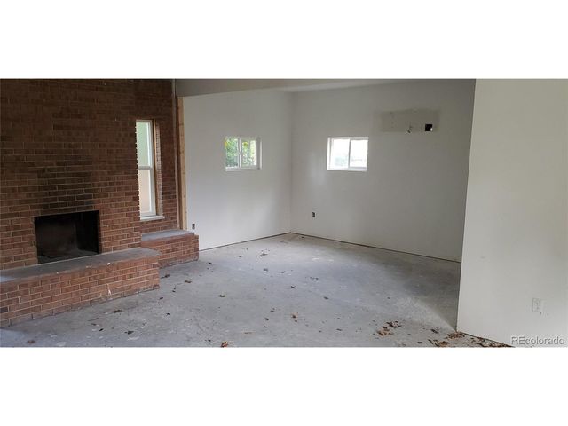 3530 Chase St, Wheat Ridge, CO 80212