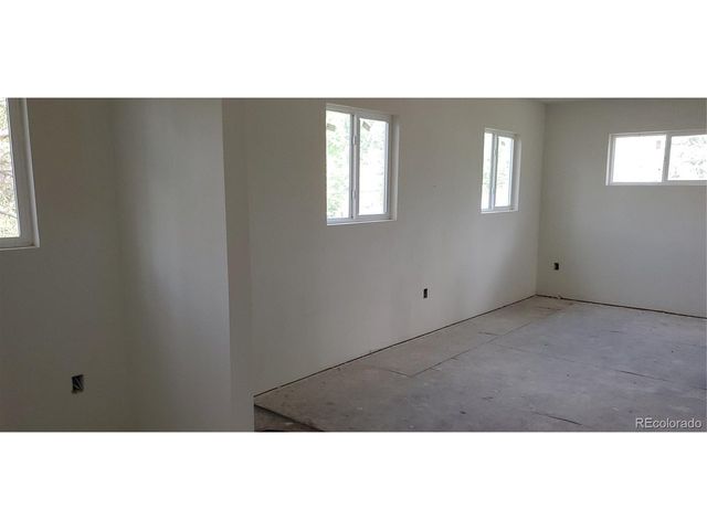 3530 Chase St, Wheat Ridge, CO 80212