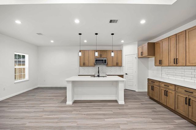 10426 Royal Oaks Drive, Houston, TX 77016