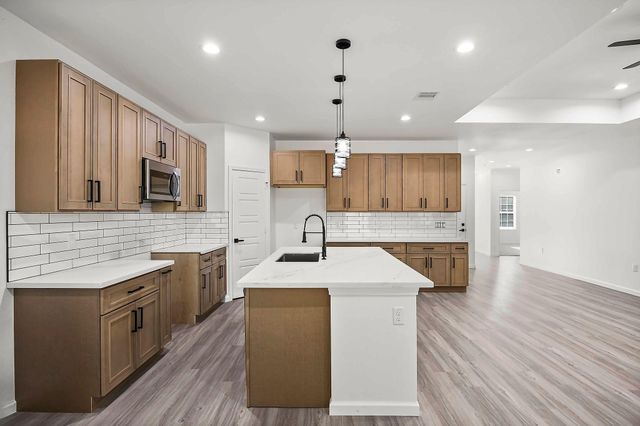 10426 Royal Oaks Drive, Houston, TX 77016