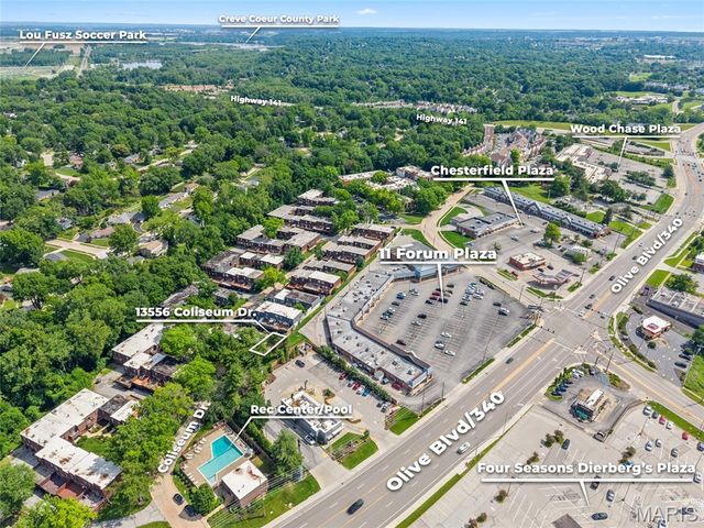 13556 Coliseum Drive, Chesterfield, MO 63017