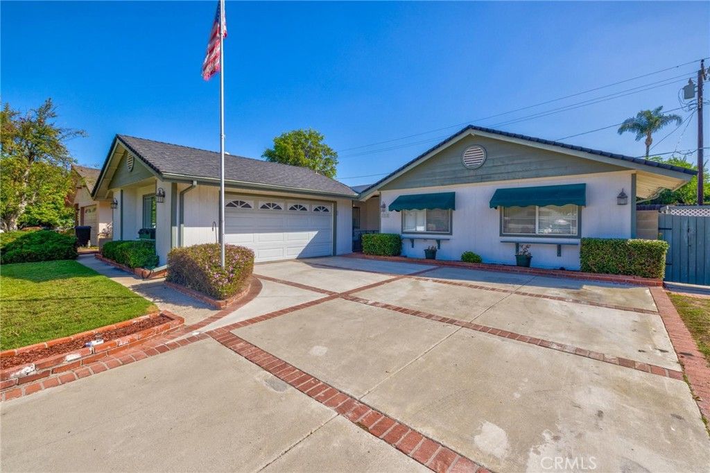 2212 Hartford, Fullerton, CA 92831 — photo 2