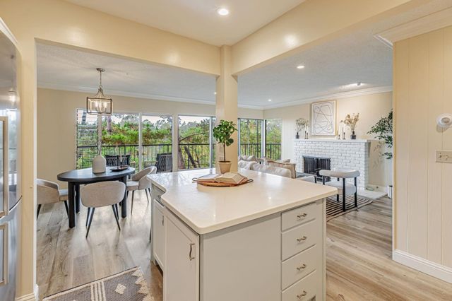 31 Del Mesa Carmel, Carmel, CA 93923