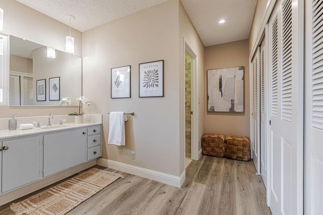31 Del Mesa Carmel, Carmel, CA 93923