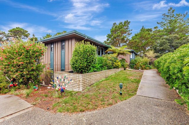31 Del Mesa Carmel, Carmel, CA 93923