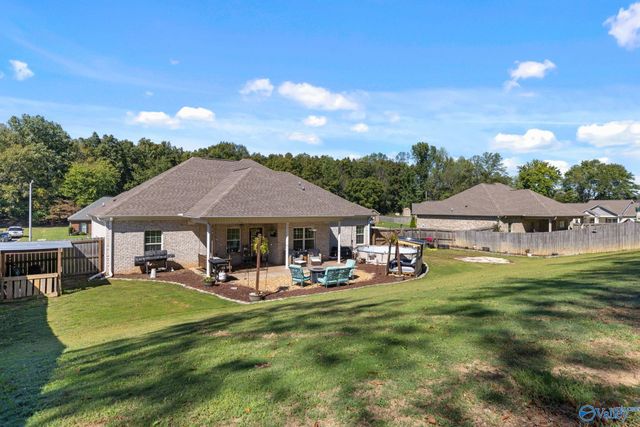 132 Lewis Vann Drive, Hazel Green, AL 35750