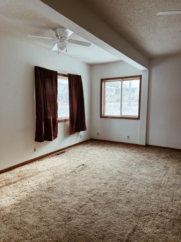 611 14th Street NW, Austin, MN 55912