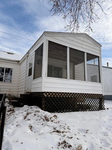 611 14th Street NW, Austin, MN 55912