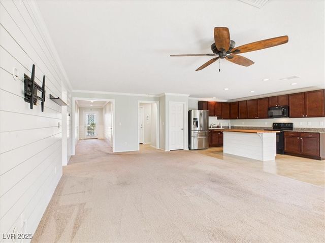 3821 East Sedgwick Avenue, Pahrump, NV 89061