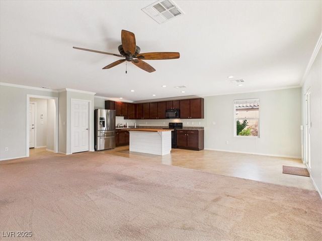 3821 East Sedgwick Avenue, Pahrump, NV 89061