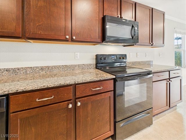 3821 East Sedgwick Avenue, Pahrump, NV 89061