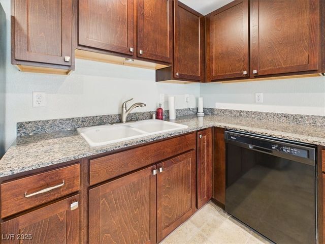 3821 East Sedgwick Avenue, Pahrump, NV 89061