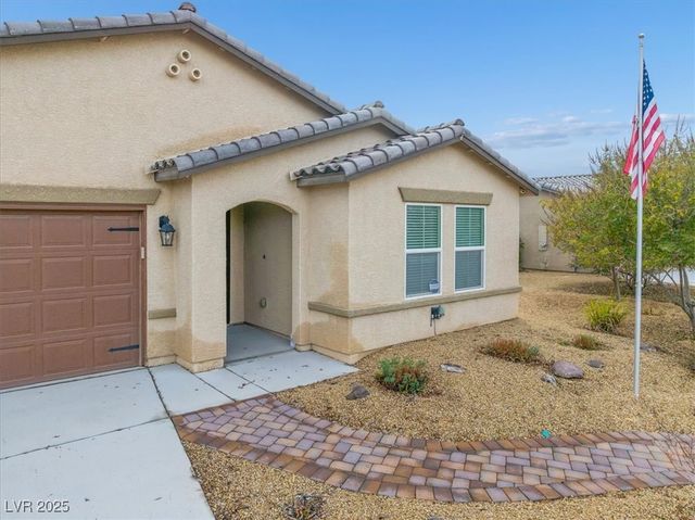 3821 East Sedgwick Avenue, Pahrump, NV 89061