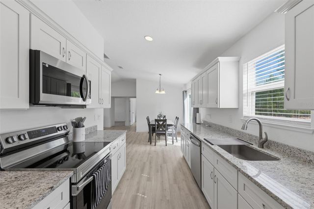 15989 SW 29TH COURT ROAD, Ocala, FL 34473