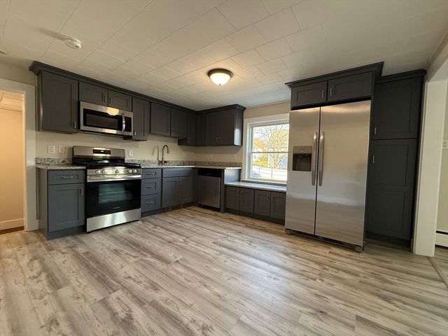 866 Center St. 2, Middleboro, MA 02346