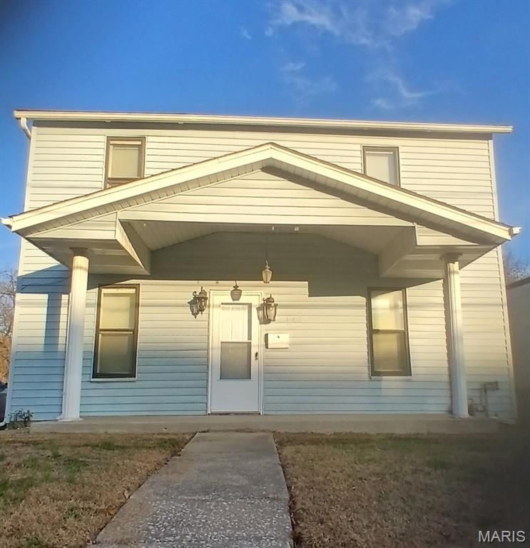 142 West Street, Edwardsville, IL 62025