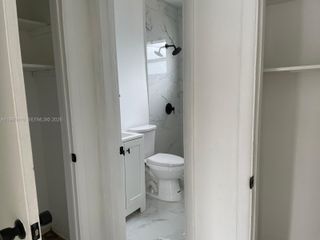 6025 Polk St 8, Hollywood, FL 33024