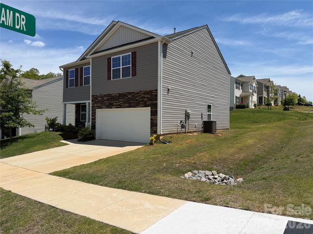 7868 Whispering Stream Drive, Sherrills Ford, NC 28673