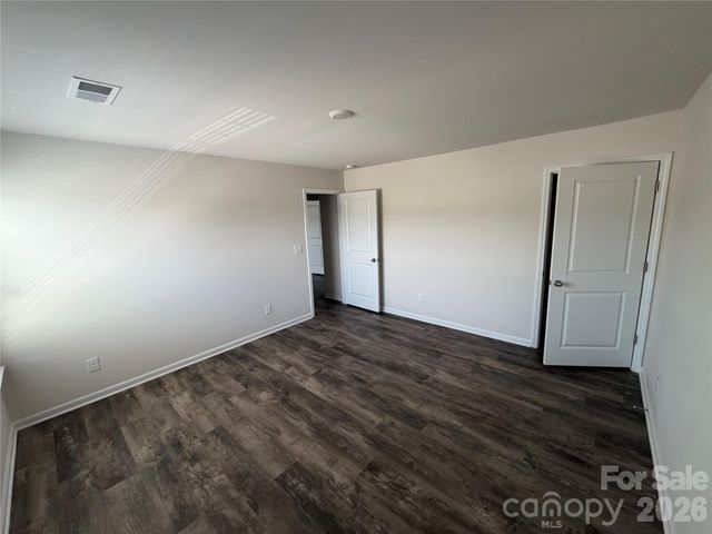 7868 Whispering Stream Drive, Sherrills Ford, NC 28673