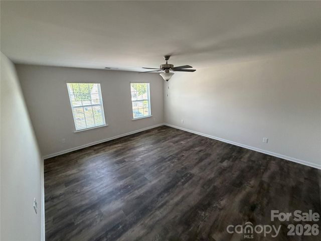 7868 Whispering Stream Drive, Sherrills Ford, NC 28673