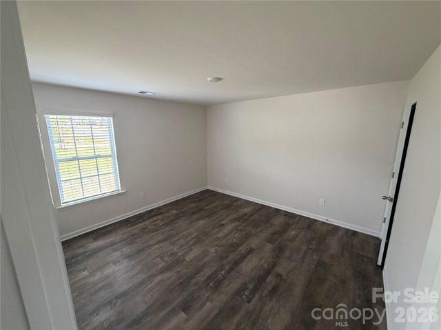 7868 Whispering Stream Drive, Sherrills Ford, NC 28673