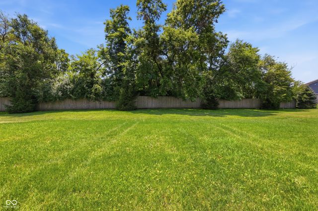 16333 Sedalia Drive, Fishers, IN 46040
