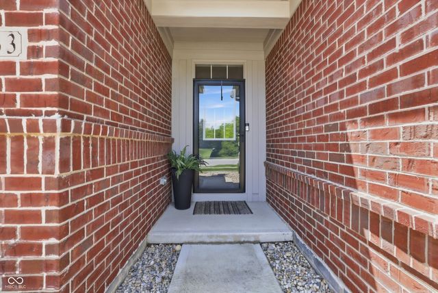 16333 Sedalia Drive, Fishers, IN 46040