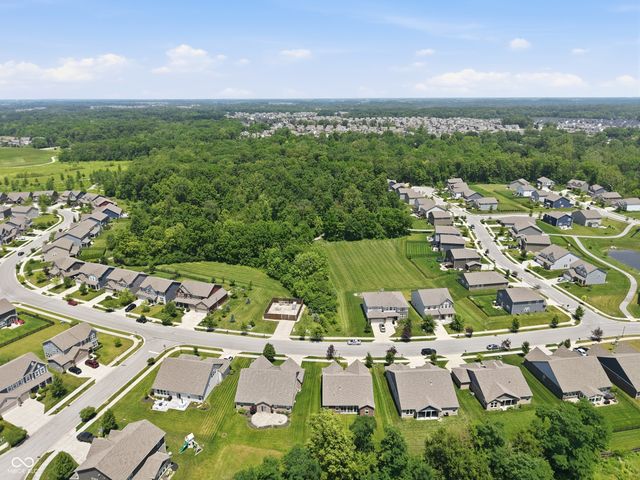 16333 Sedalia Drive, Fishers, IN 46040