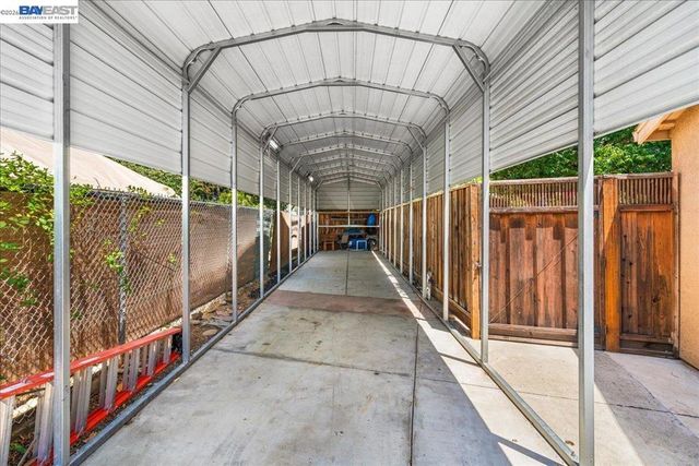 960 Kern Ct, Livermore, CA 94551