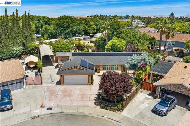 960 Kern Ct, Livermore, CA 94551
