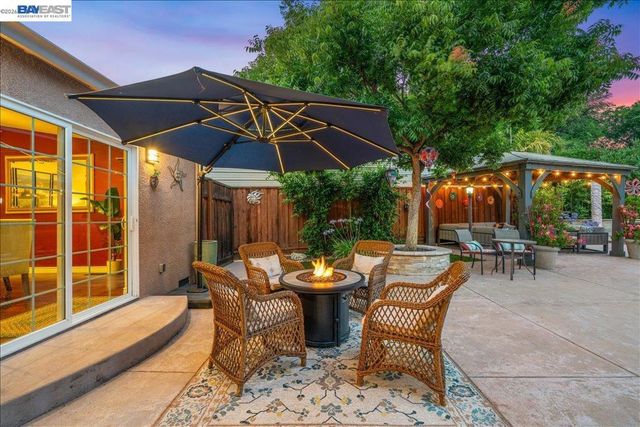 960 Kern Ct, Livermore, CA 94551