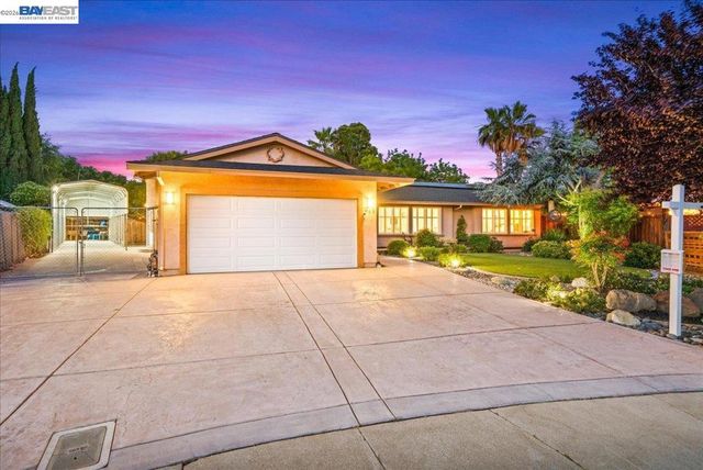 960 Kern Ct, Livermore, CA 94551