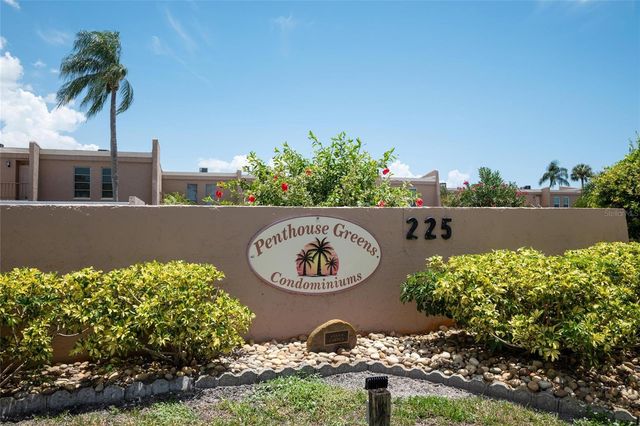 225 COUNTRY CLUB DRIVE E343, Largo, FL 33771