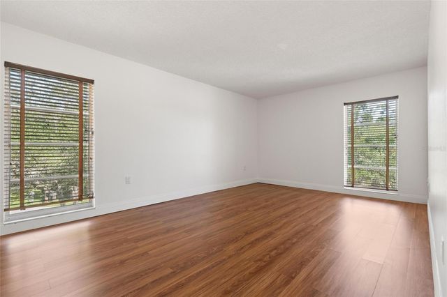 225 COUNTRY CLUB DRIVE E343, Largo, FL 33771