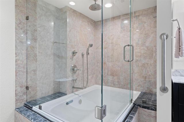 225 COUNTRY CLUB DRIVE E343, Largo, FL 33771
