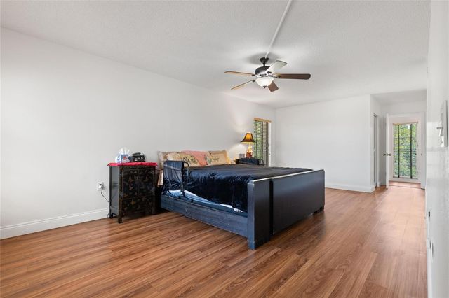 225 COUNTRY CLUB DRIVE E343, Largo, FL 33771