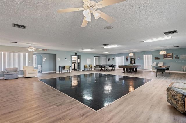 225 COUNTRY CLUB DRIVE E343, Largo, FL 33771
