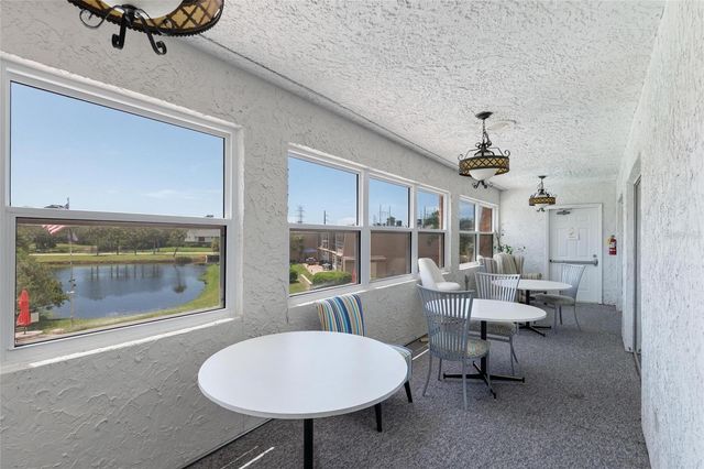 225 COUNTRY CLUB DRIVE E343, Largo, FL 33771
