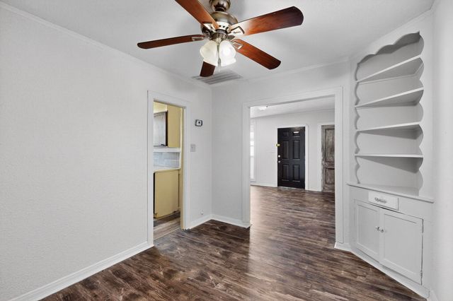 5020 Pershing Street, Dallas, TX 75206