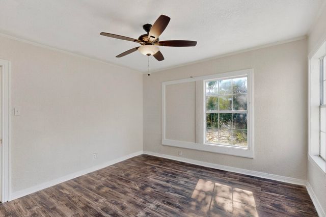 5020 Pershing Street, Dallas, TX 75206