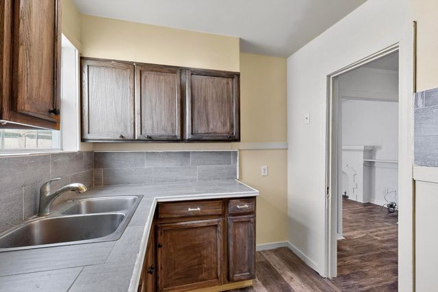 5020 Pershing Street, Dallas, TX 75206