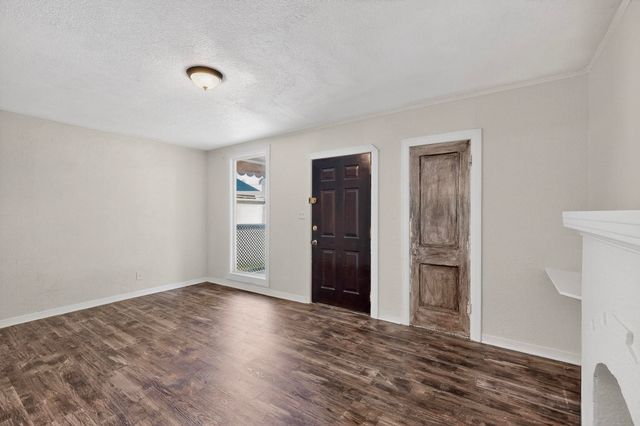 5020 Pershing Street, Dallas, TX 75206