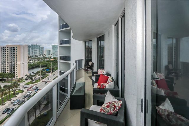 15811 Collins Avenue 1105, Sunny Isles Beach, FL 33160