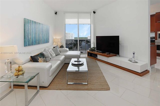 15811 Collins Avenue 1105, Sunny Isles Beach, FL 33160