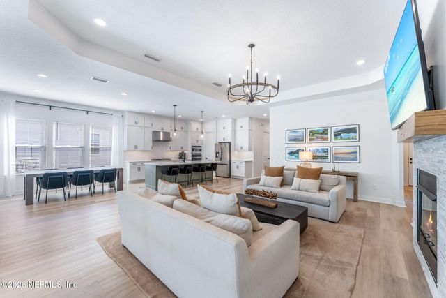 658 PALM CREST Drive, Ponte Vedra, FL 32081