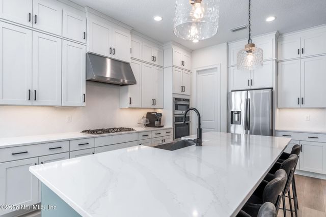 658 PALM CREST Drive, Ponte Vedra, FL 32081