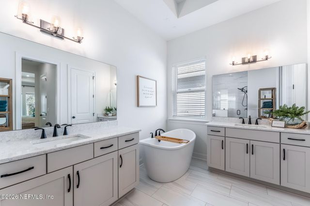 658 PALM CREST Drive, Ponte Vedra, FL 32081