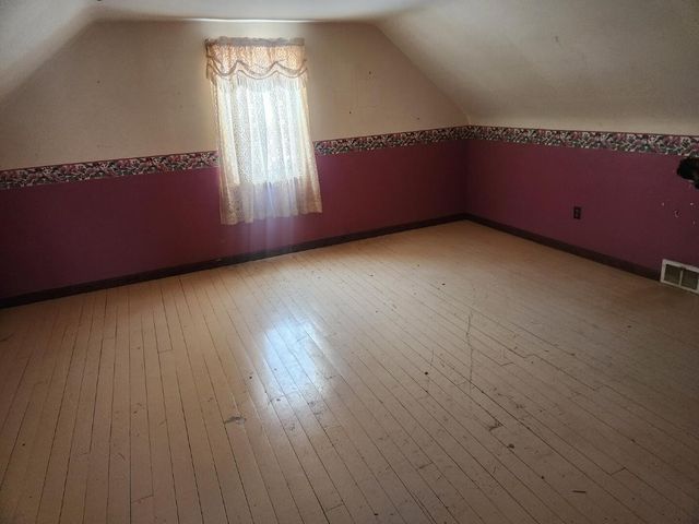 3511 GREENGARDEN Boulevard, Erie, PA 16508