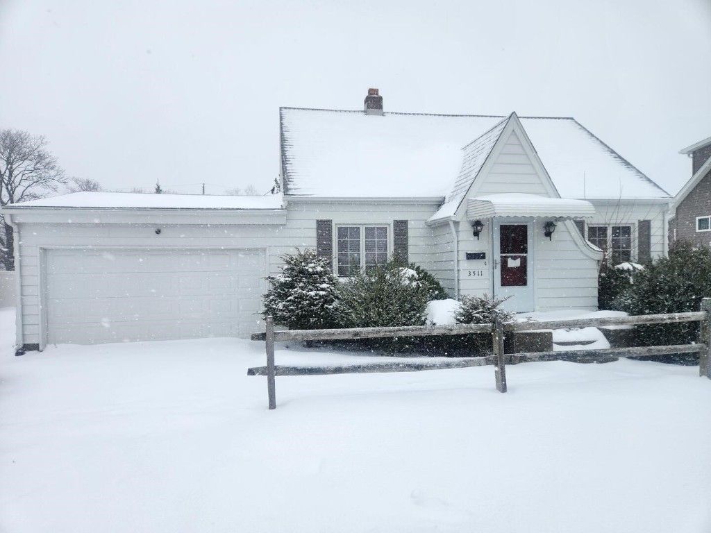 3511 GREENGARDEN Boulevard, Erie, PA 16508